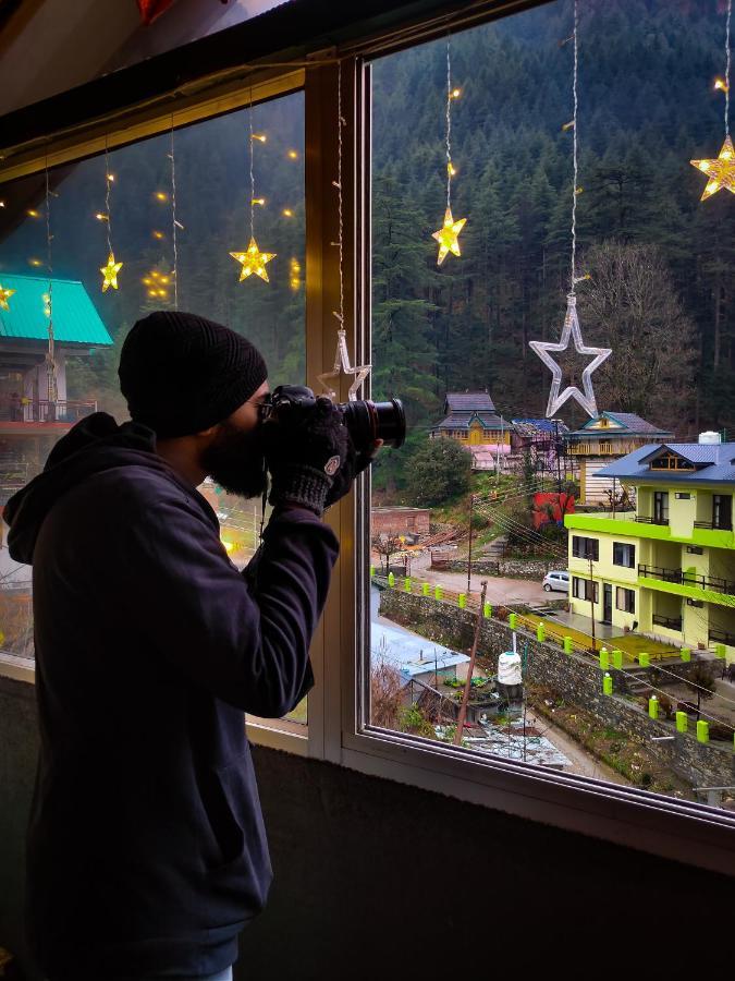 I Love Kasol Hostel & Rooftop Cafe エクステリア 写真